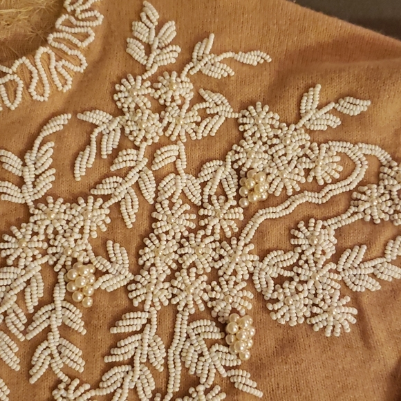 COPY - Vintage Sweater from New York designer - Picture 2 of 4